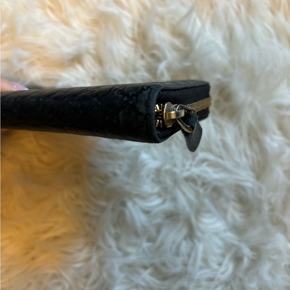 Gucci Guccissima Black Wallet - Picture 7 of 9